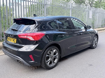 Used Ford Focus 2018 for sale - 78519076: Photo