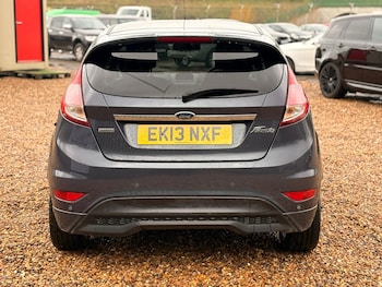 Used Ford Fiesta 2013 for sale - 78009309: Photo