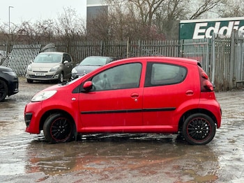 Used Peugeot 107 2013 for sale - 77966453: Photo