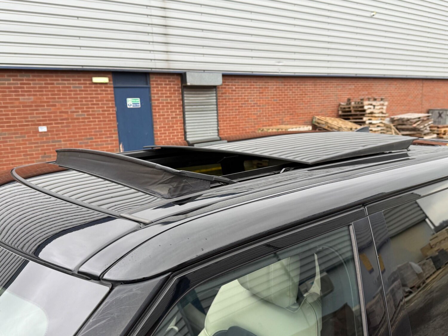 Used Land Rover Range Rover Sport for sale - 77966525: Photo 14