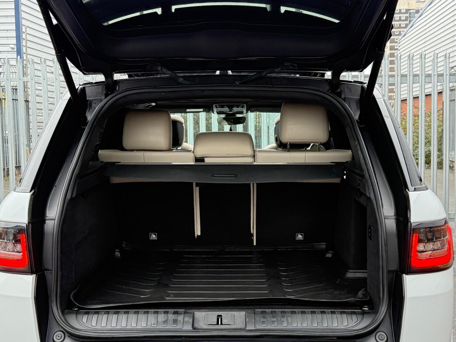 Used Land Rover Range Rover Sport for sale - 77966525: Photo 17