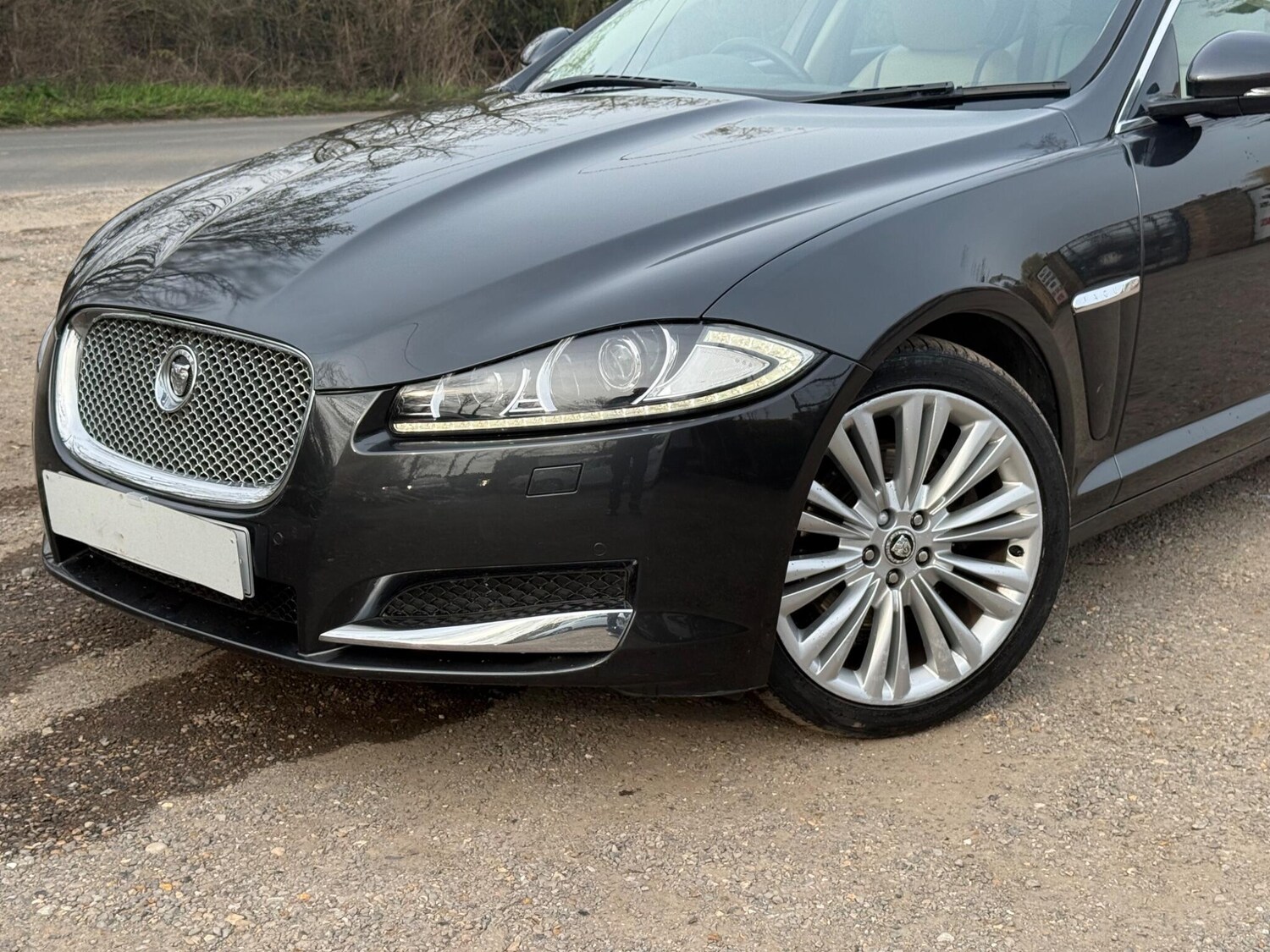Used Jaguar XF 2012 for sale - 78043775: Photo 18