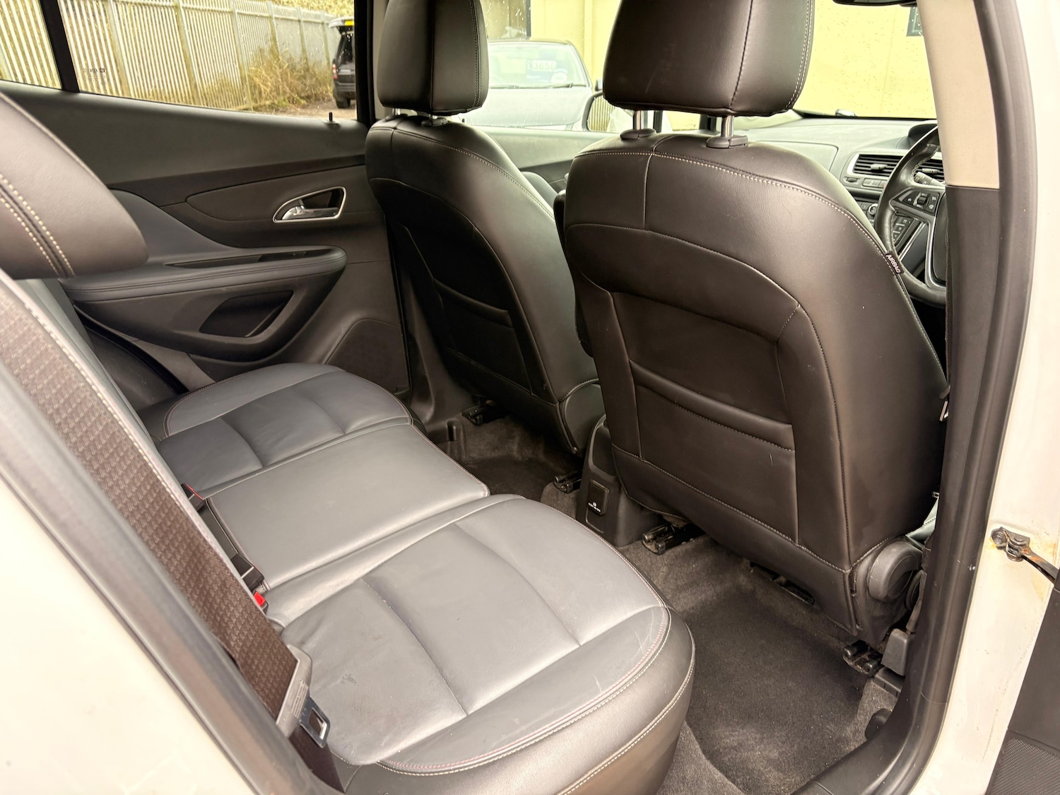 Used Vauxhall Mokka 2014 for sale - 77971915: Photo 8