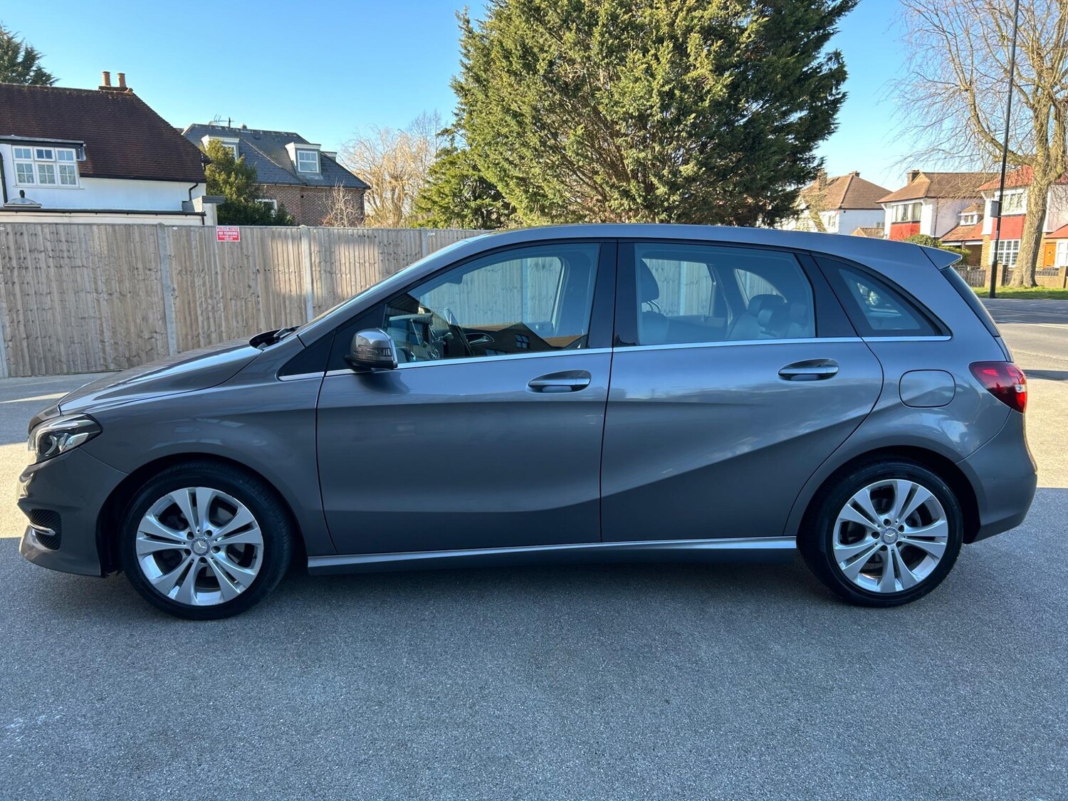 Used Mercedes-Benz B Class 2015 for sale - 78002082: Photo 11