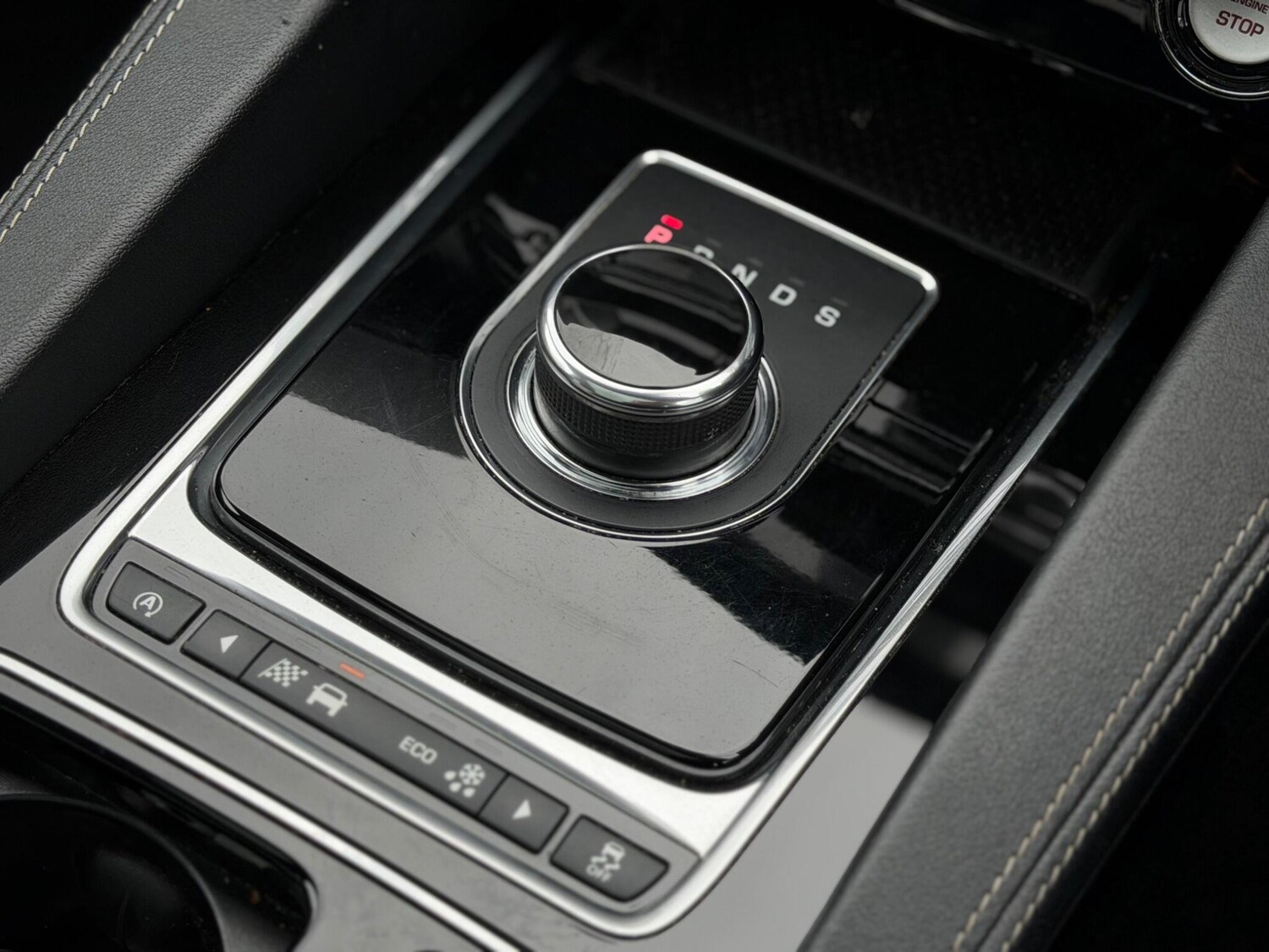 Used Jaguar F-Pace 2017 for sale - 78124931: Photo 25