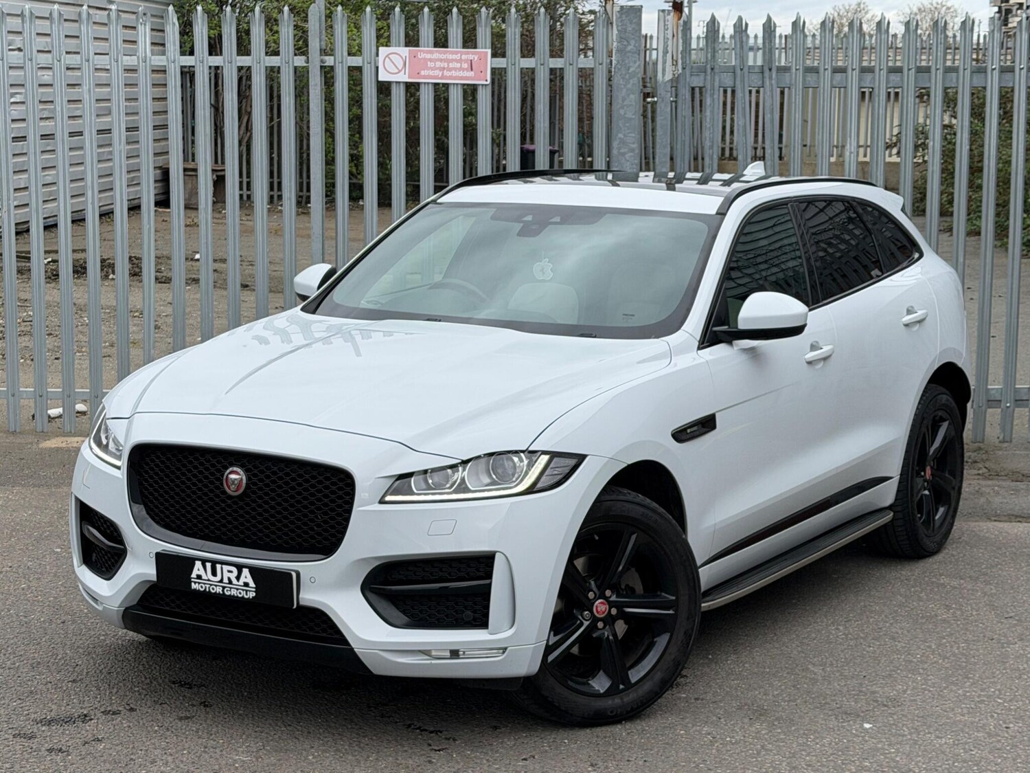 Used Jaguar F-Pace 2017 for sale - 78124931: Photo 6