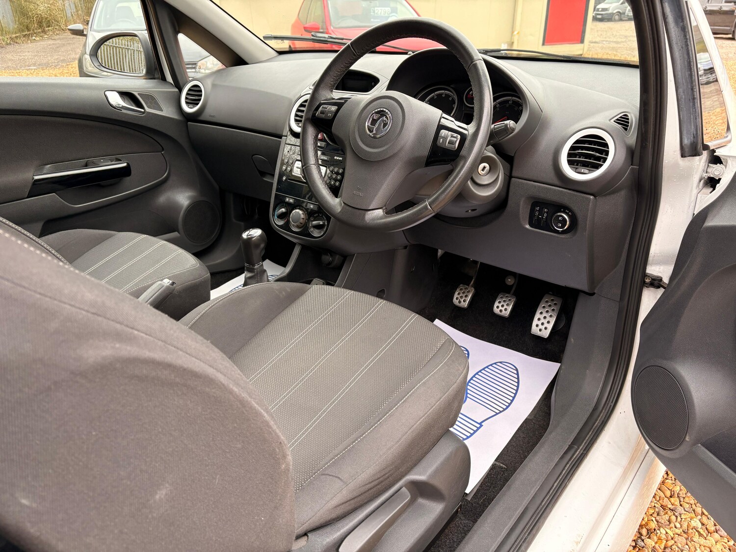 Used Vauxhall Corsa 2012 for sale - 78022483: Photo 11