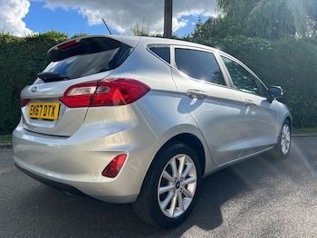 Used Ford Fiesta 2017 for sale - 78856799: Photo