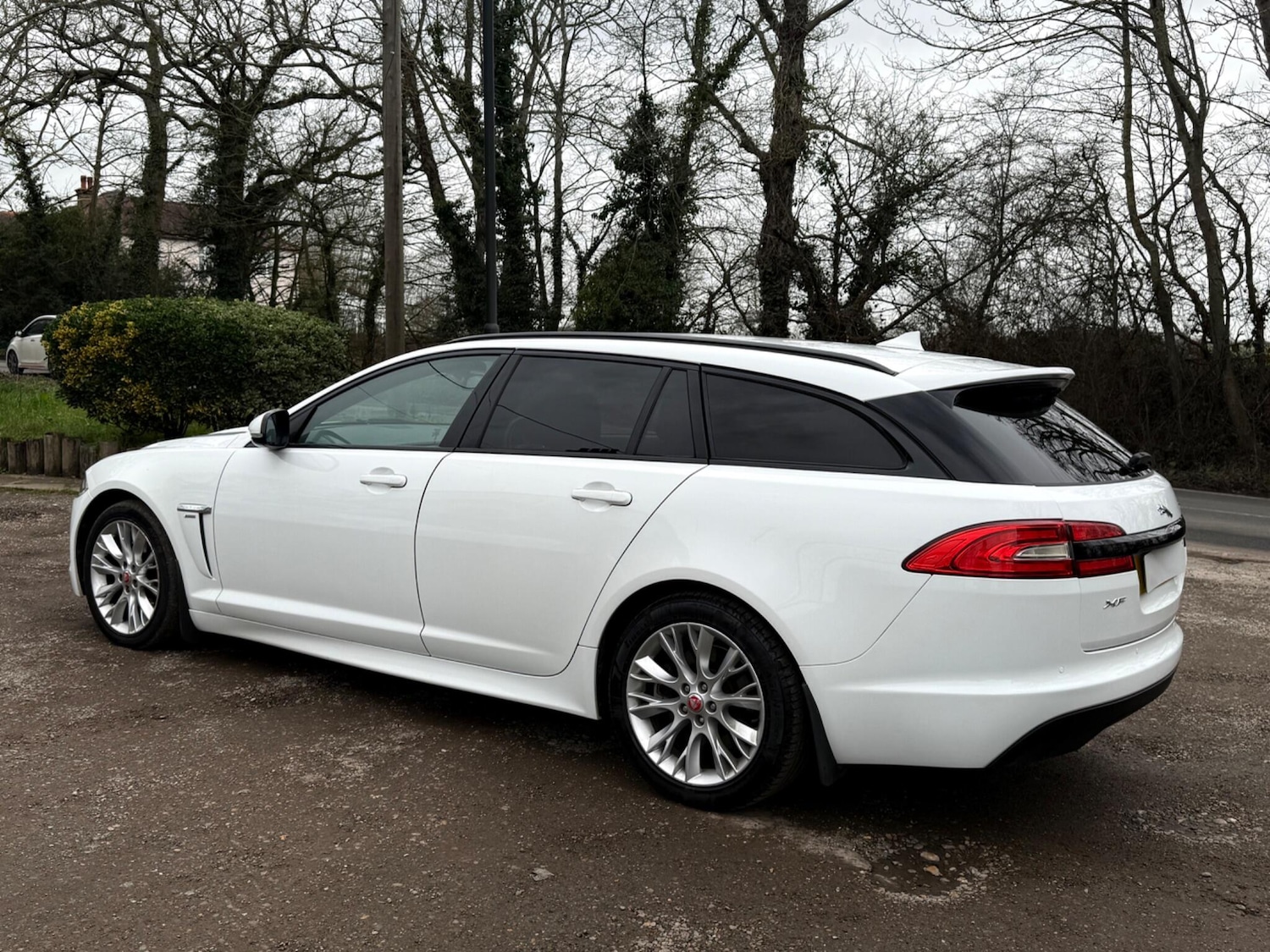 Used Jaguar XF 2014 for sale - 78043781: Photo 18