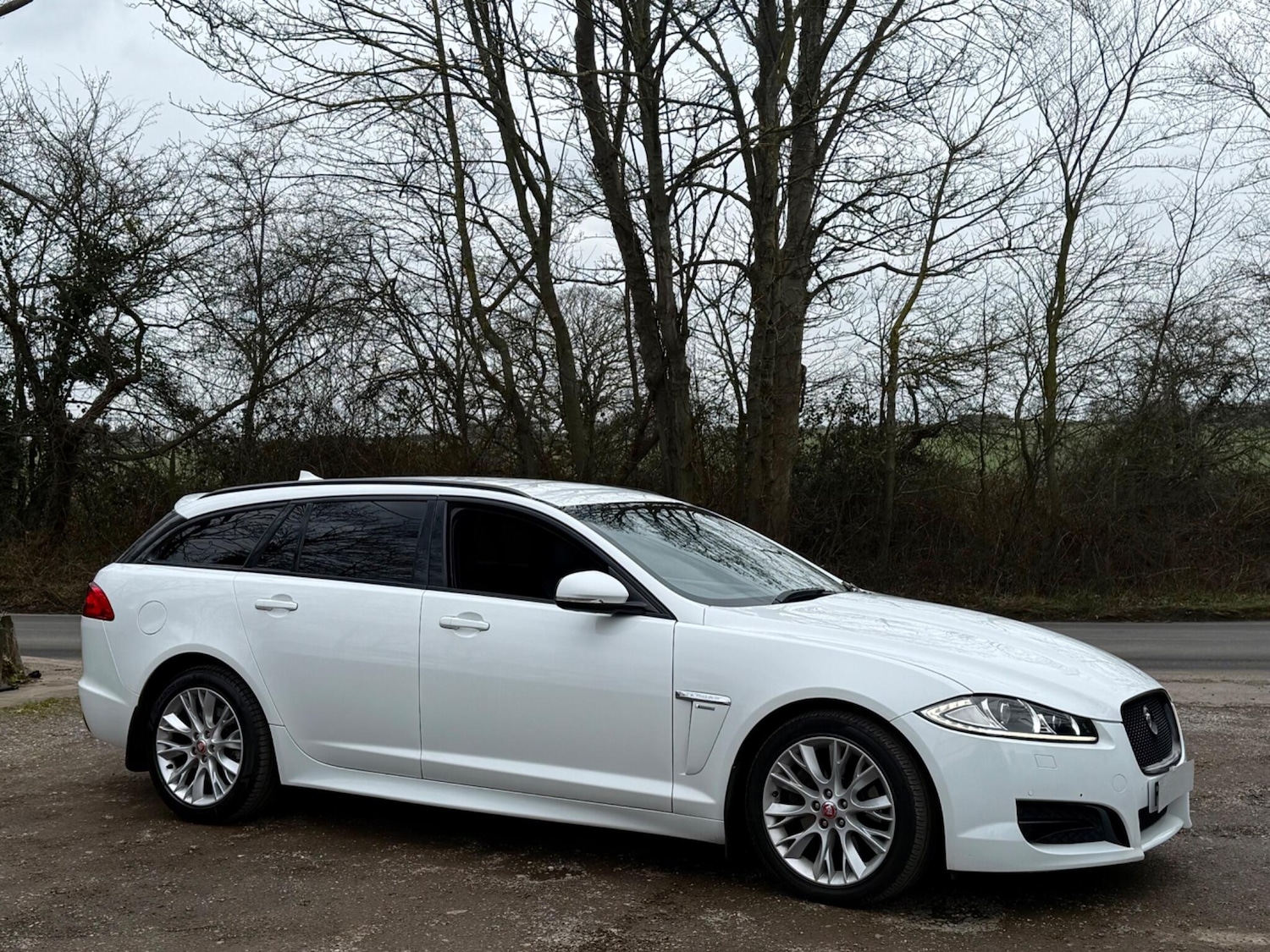 Used Jaguar XF 2014 for sale - 78043781: Photo 6