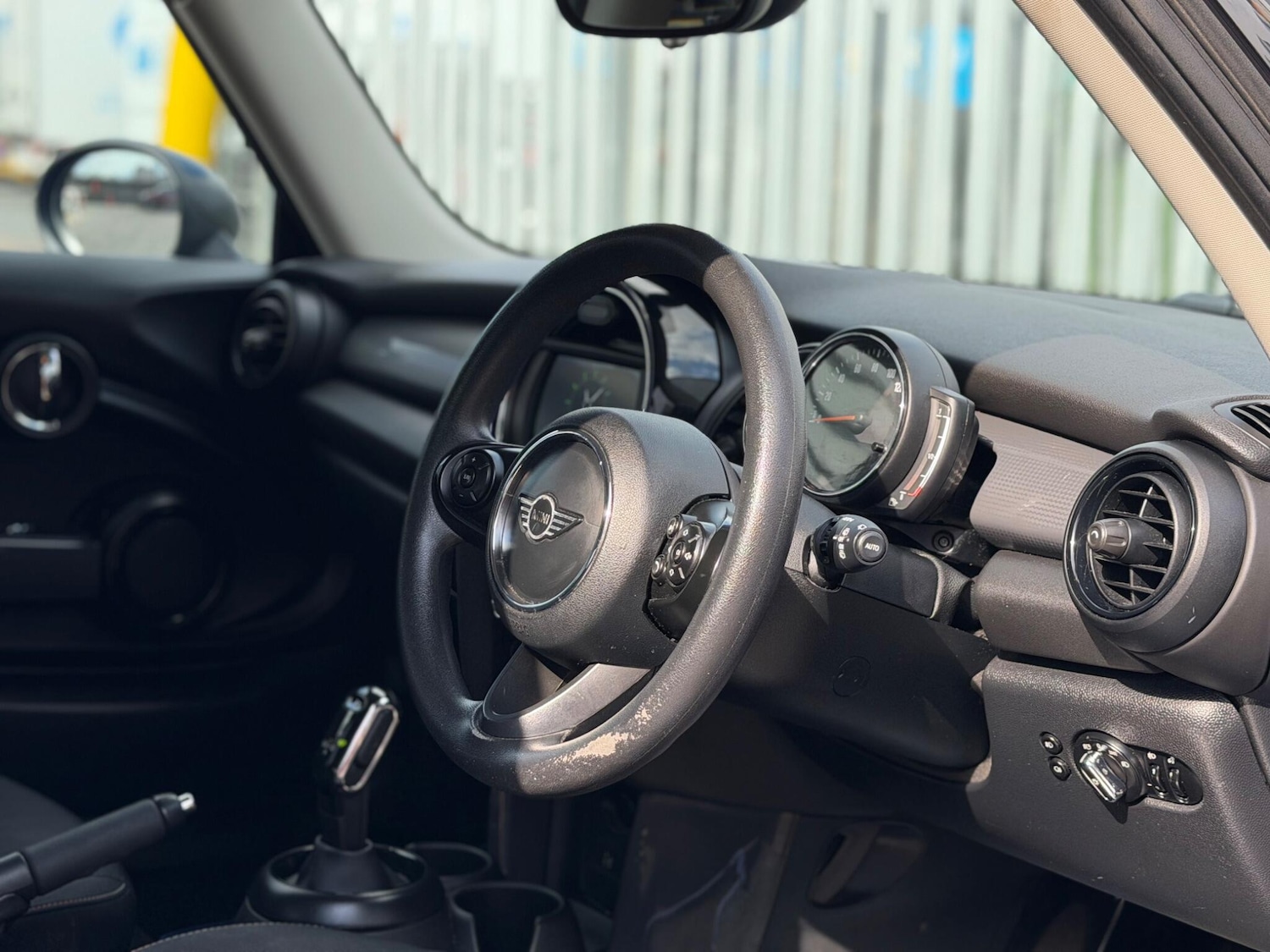 Used MINI Hatch 2018 for sale - 77966392: Photo 9