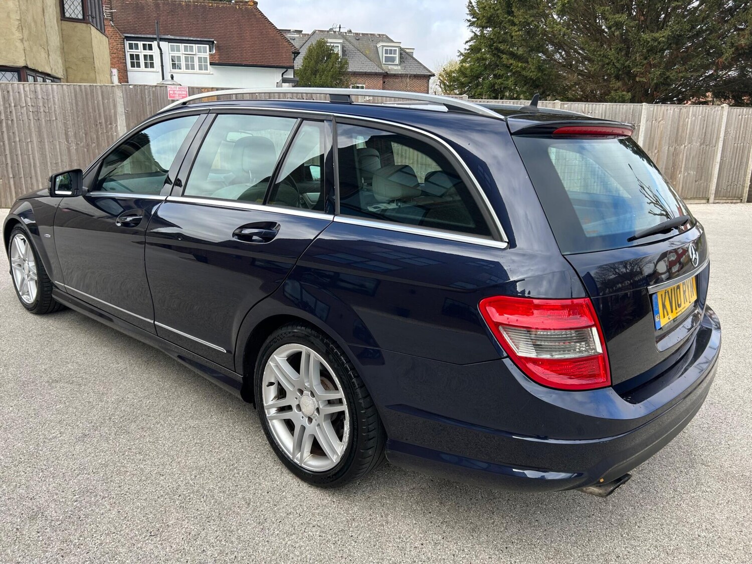 Used Mercedes-Benz C Class 2010 for sale - 78002100: Photo 13