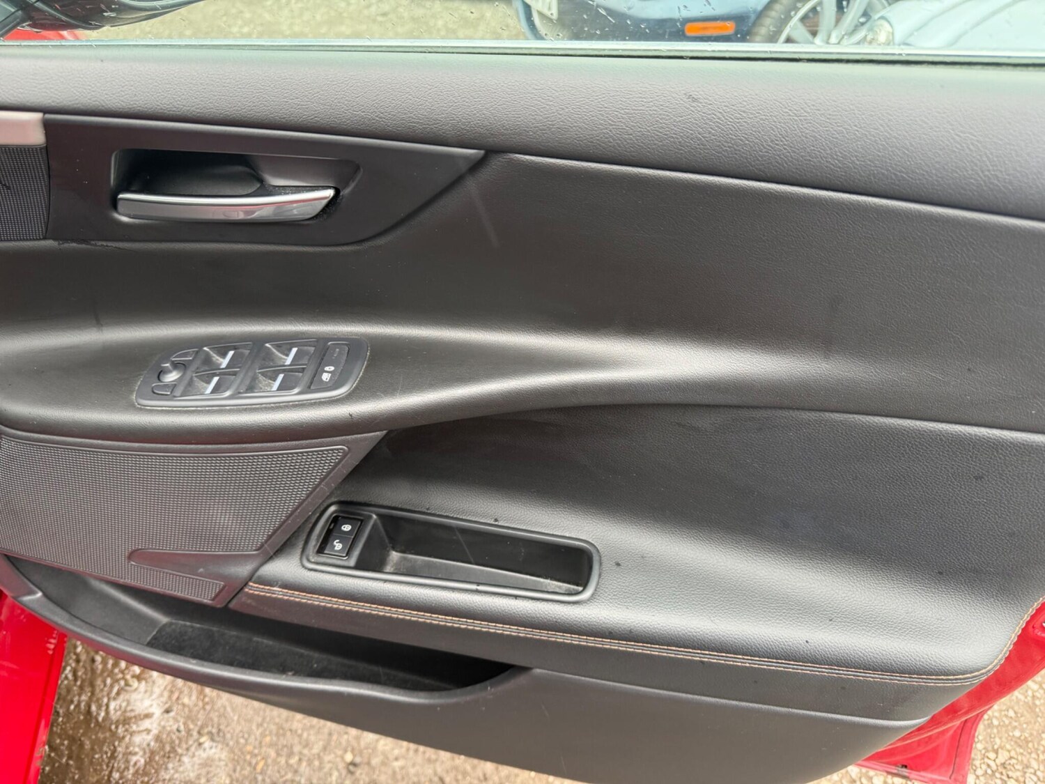 Used Jaguar XE 2015 for sale - 78043772: Photo 23