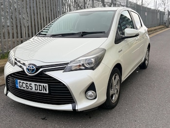 Used Toyota Yaris 2016 for sale - 78519091: Photo