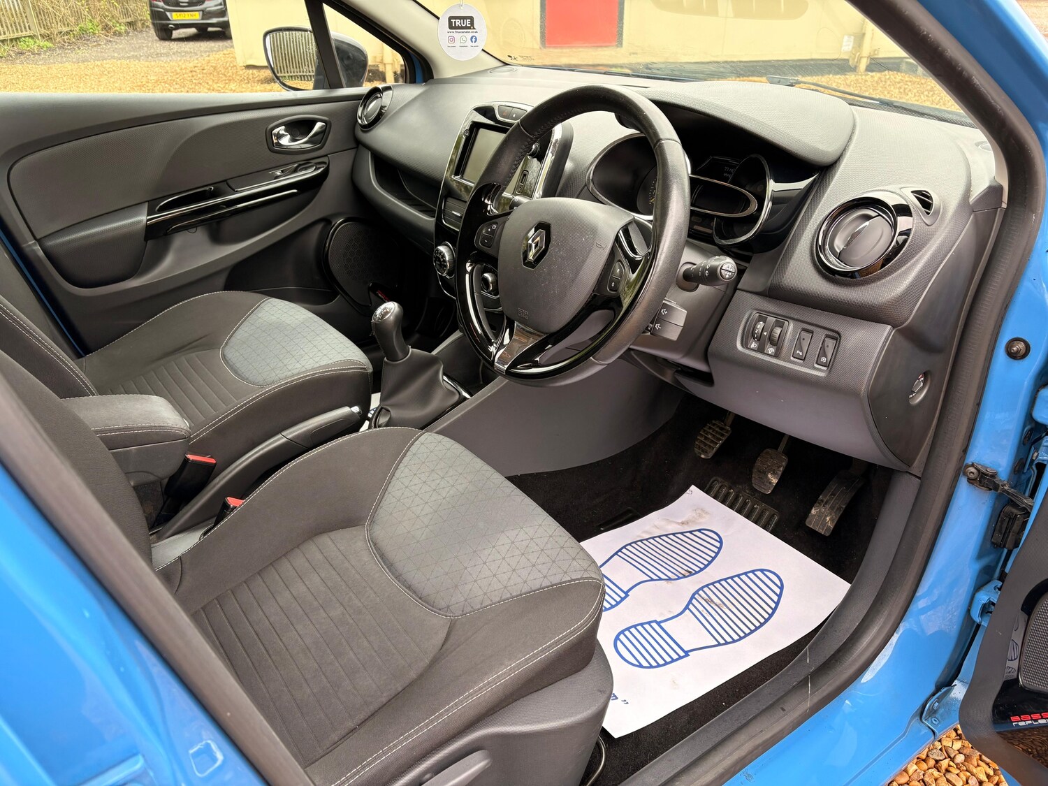 Used Renault Clio 2014 for sale - 78098014: Photo 11