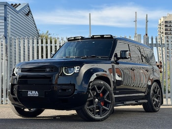 Used Land Rover Defender 110 2021 for sale - 79130150: Photo