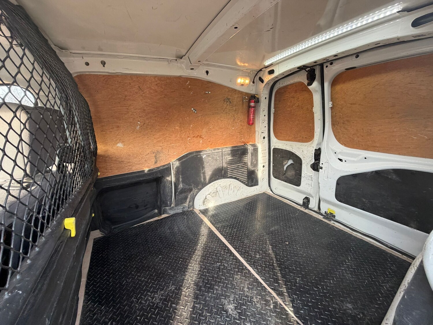 Used Peugeot Partner 2016 for sale - 78029224: Photo 11