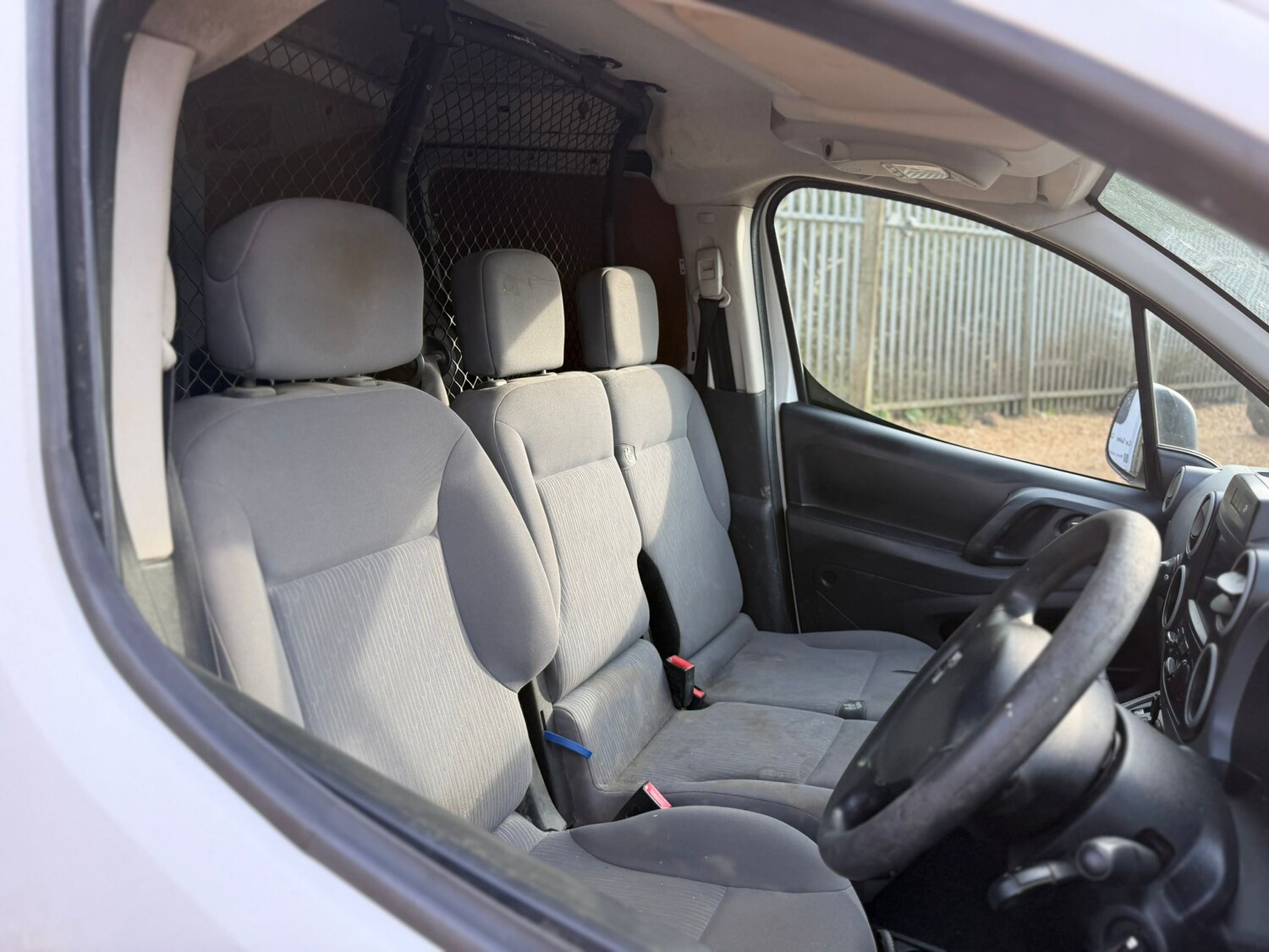 Used Peugeot Partner 2016 for sale - 78029224: Photo 6