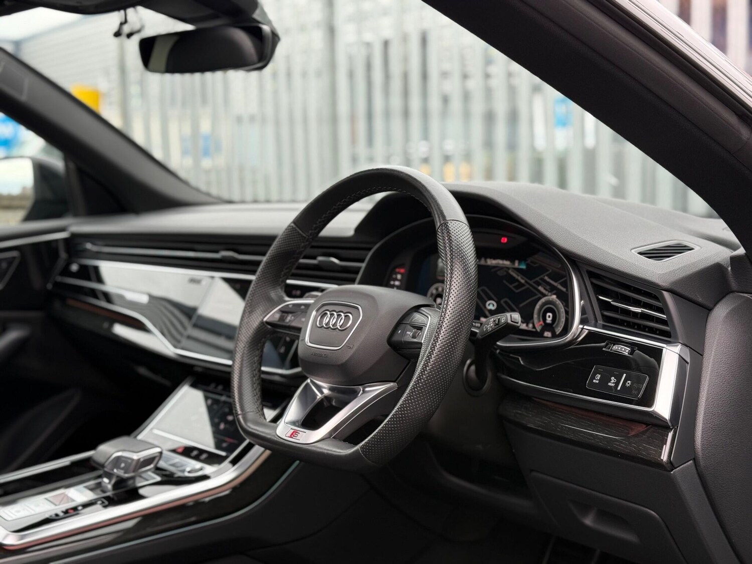Used Audi Q8 for sale - 77966524: Photo 19