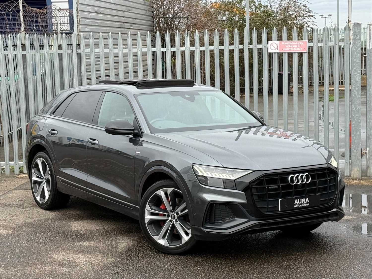 Used Audi Q8 for sale - 77966524: Photo 3