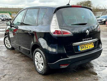 Used Renault Scenic 2012 for sale - 78022467: Photo