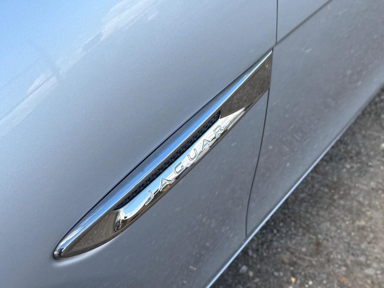 Used Jaguar XE 2017 for sale - 78043792: Photo 22