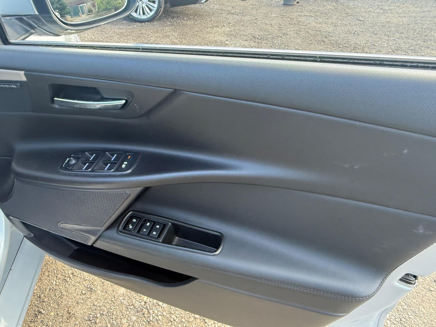 Used Jaguar XE 2017 for sale - 78043792: Photo 24