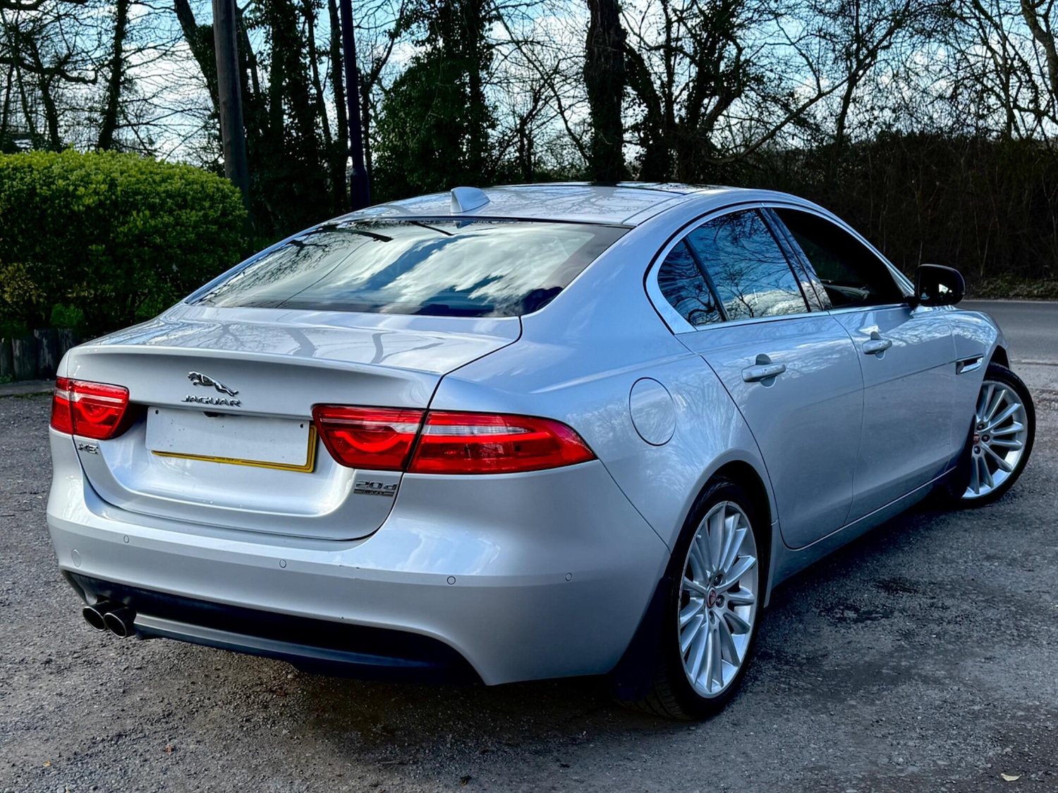 Used Jaguar XE 2017 for sale - 78043792: Photo 8