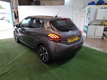 Used Peugeot 208 2019 for sale - 78599069: Photo