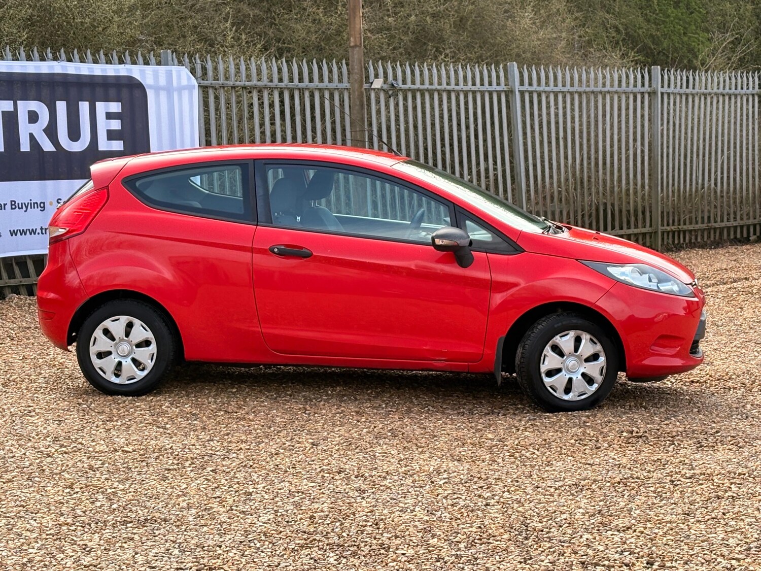 Used Ford Fiesta 2012 for sale - 78009331: Photo 6