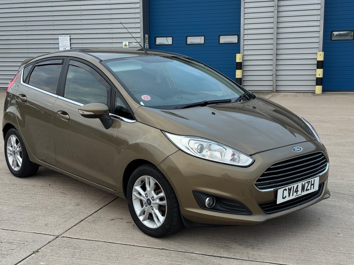 Used Ford Fiesta 2014 for sale - 77879282: Photo 2