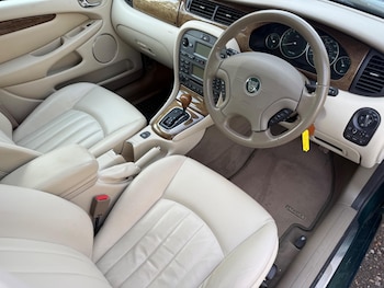 Used Jaguar X-Type 2002 for sale - 78043780: Photo