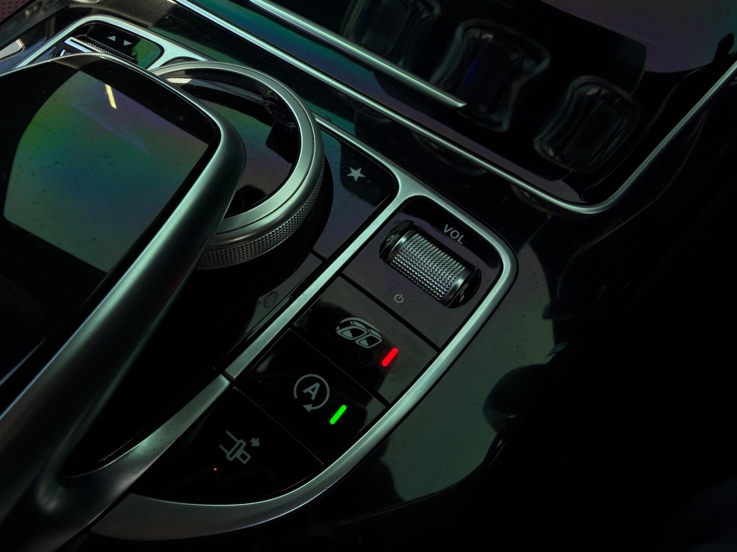 Used Mercedes-Benz C Class 2018 for sale - 77966399: Photo 23