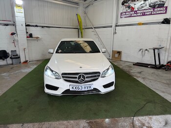 Used Mercedes-Benz E Class 2013 for sale - 78337101: Photo