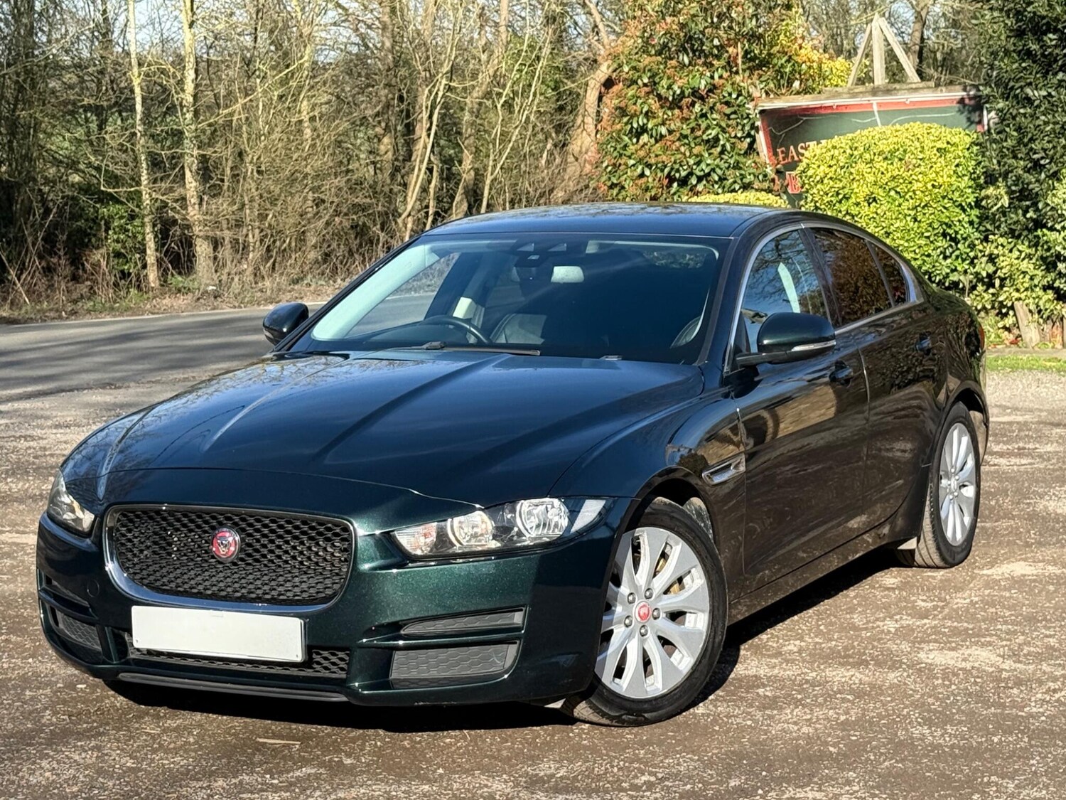 Used Jaguar XE 2015 for sale - 78043786: Photo 16