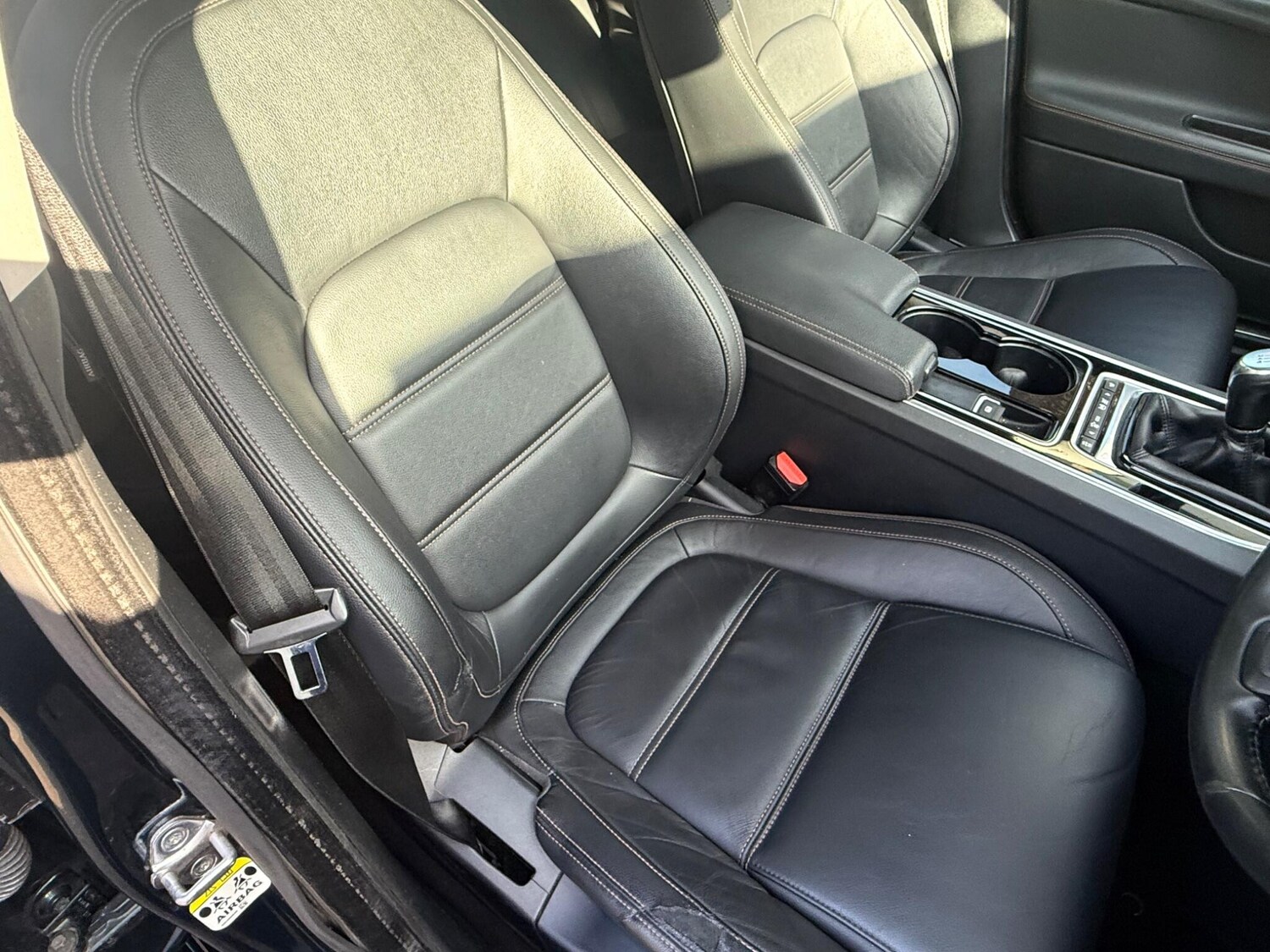 Used Jaguar XE 2015 for sale - 78043786: Photo 24