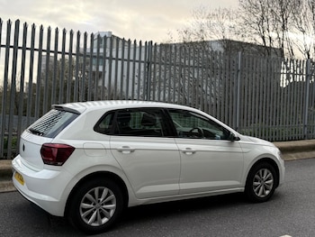 Used Volkswagen Polo 2018 for sale - 78519098: Photo