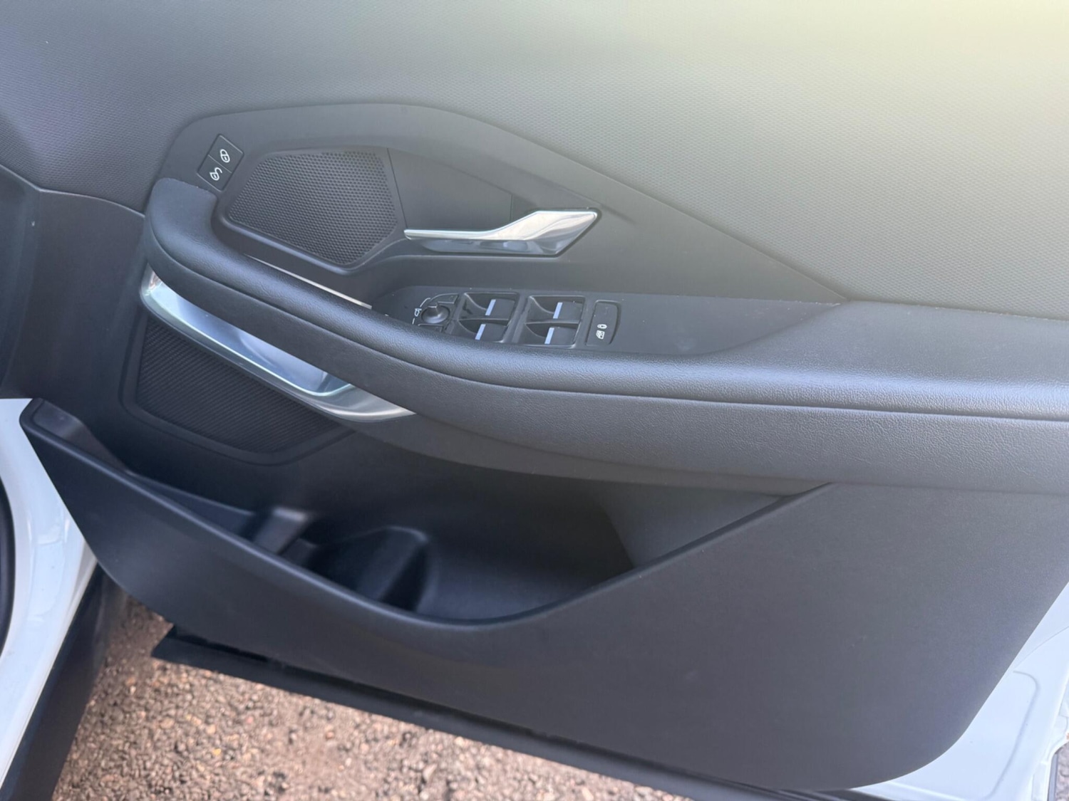 Used Jaguar E-Pace 2018 for sale - 78043785: Photo 23