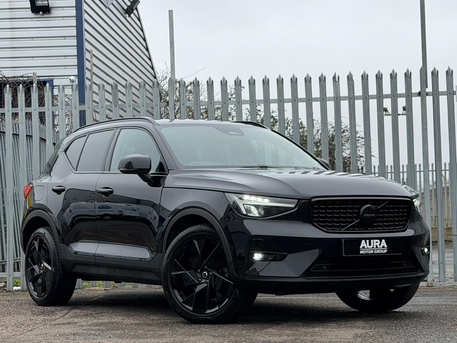 Used Volvo XC40 2025 for sale - 77966364: Photo 1