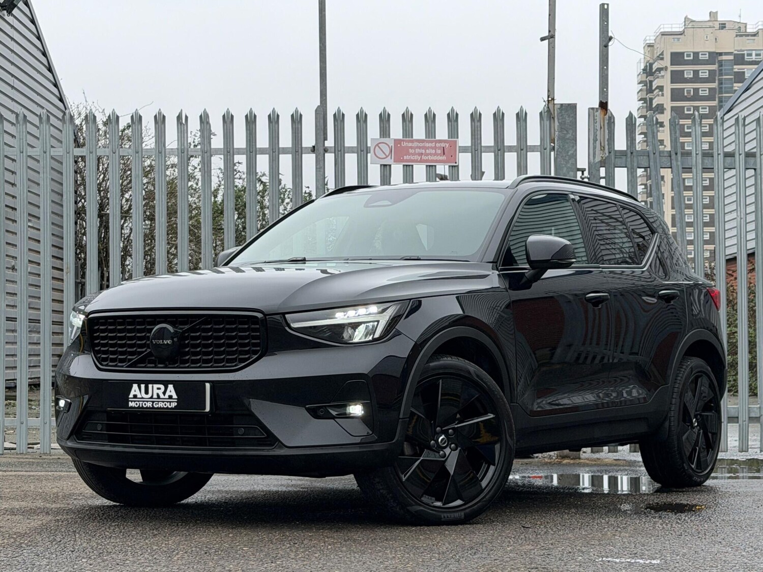 Used Volvo XC40 2025 for sale - 77966364: Photo 4