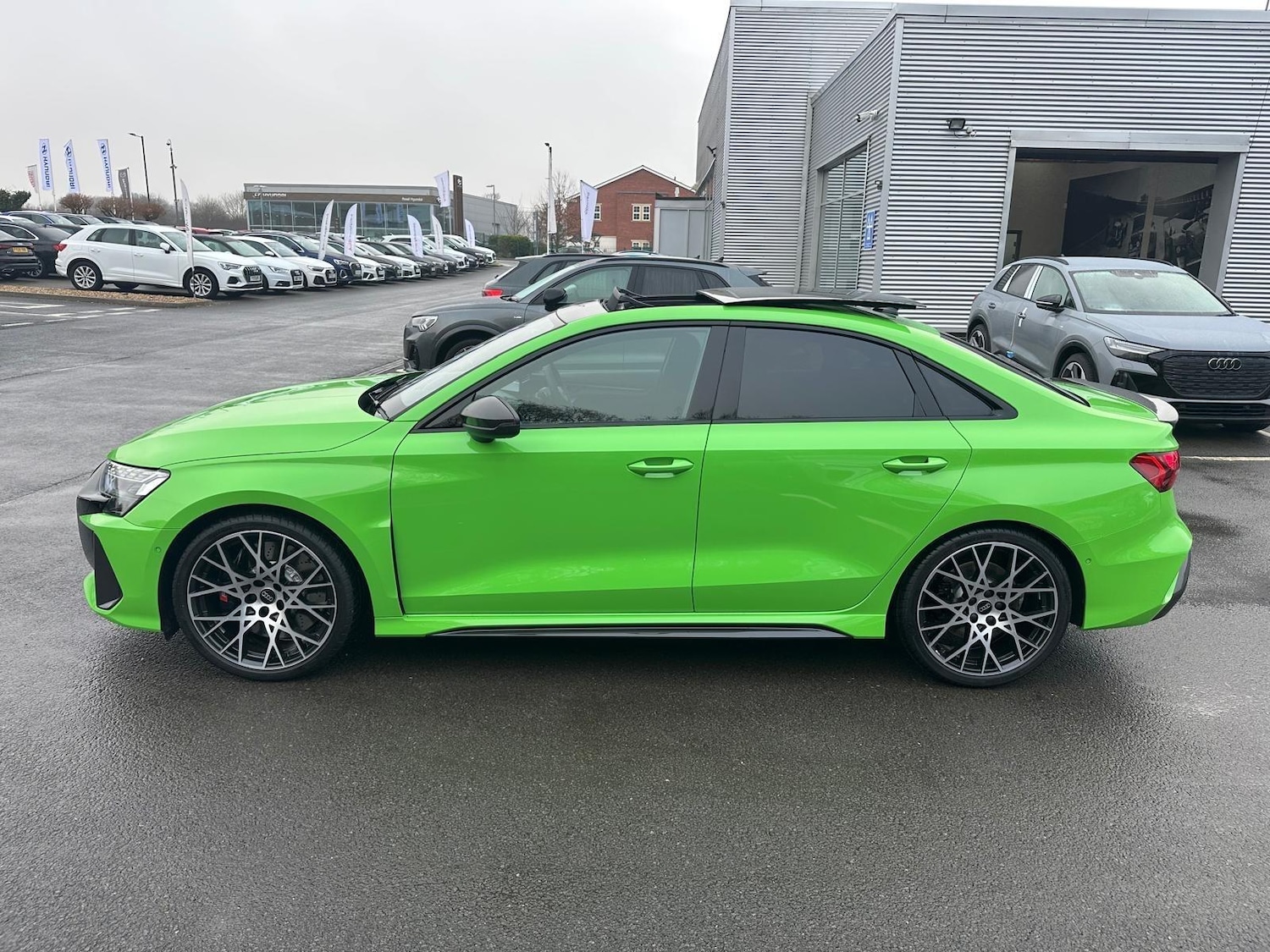 Used Audi RS3 2025 for sale - 77966388: Photo 3