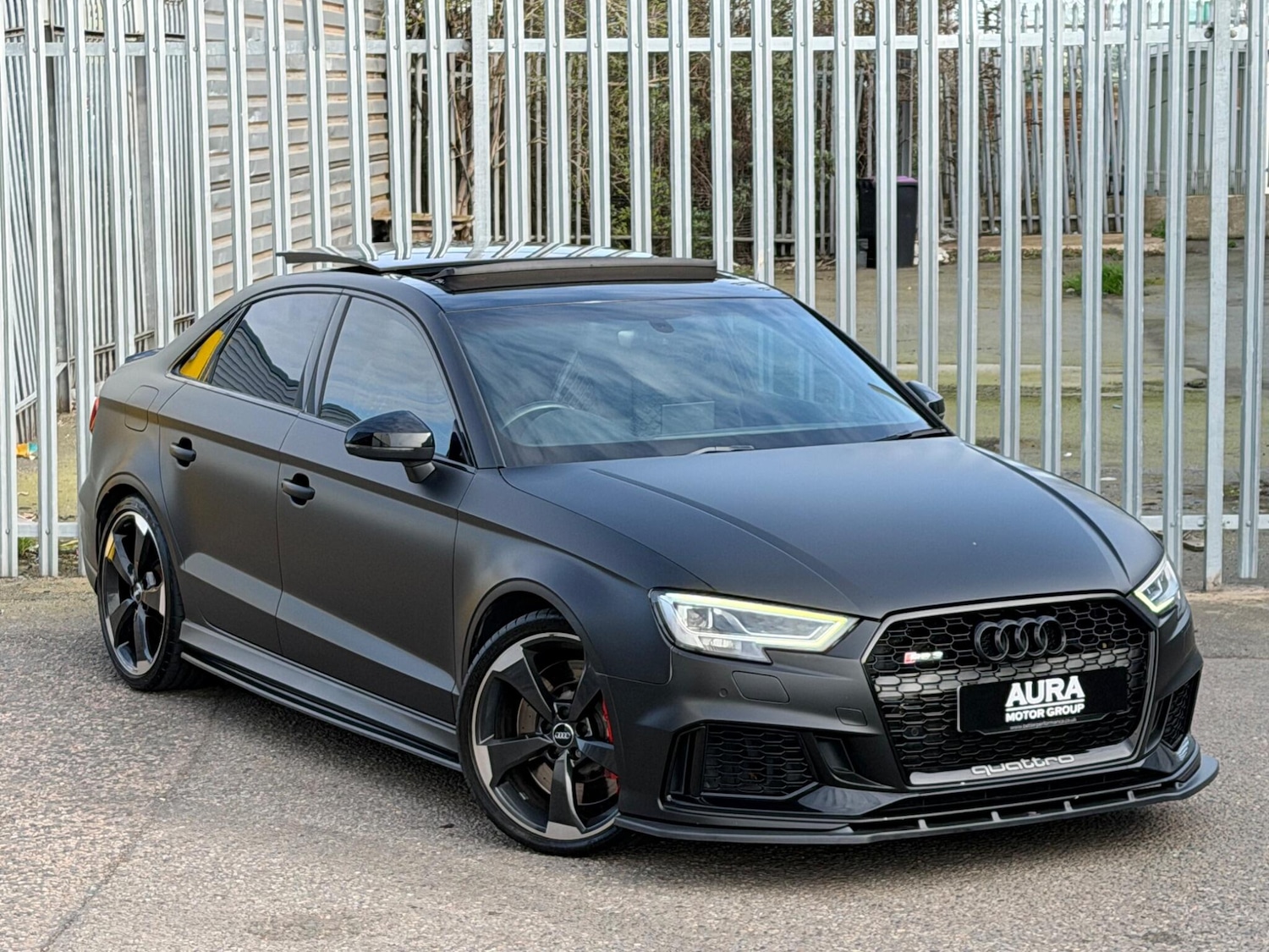 Used Audi RS3 2019 for sale - 77966394: Photo 2