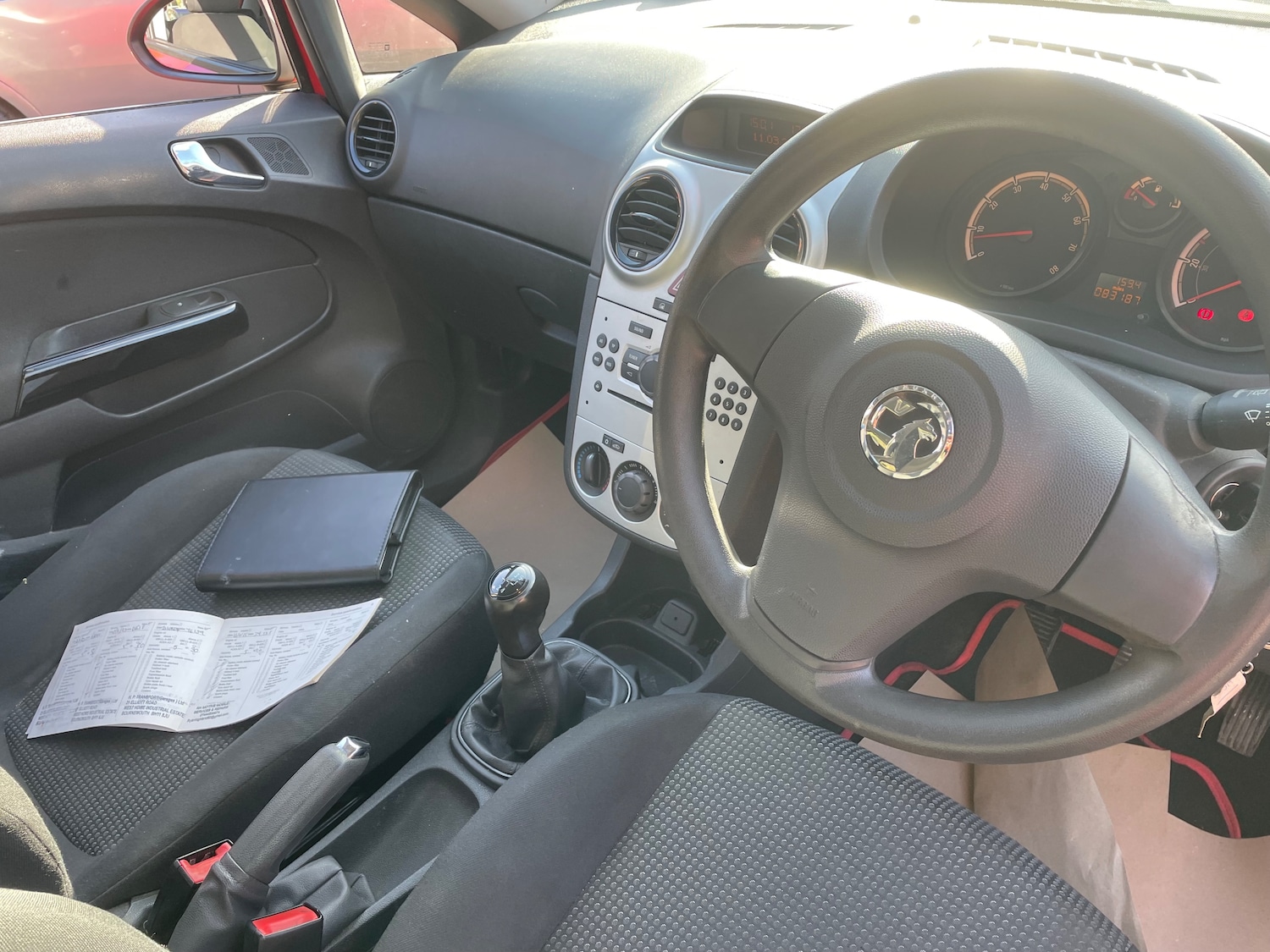 Used Vauxhall Corsa 2012 for sale - 78001985: Photo 2