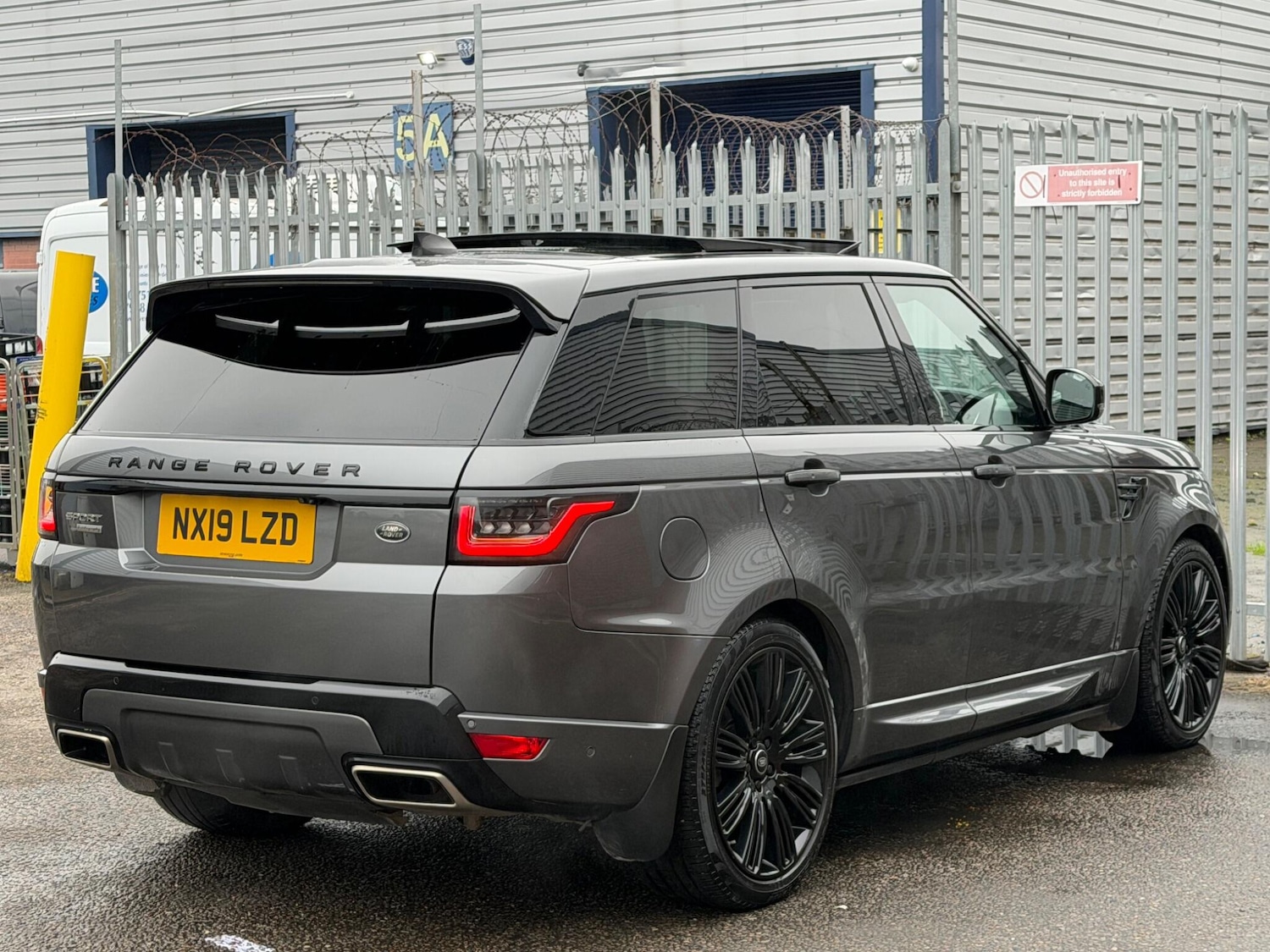 Used Land Rover Range Rover Sport 2019 for sale - 77966357: Photo 10