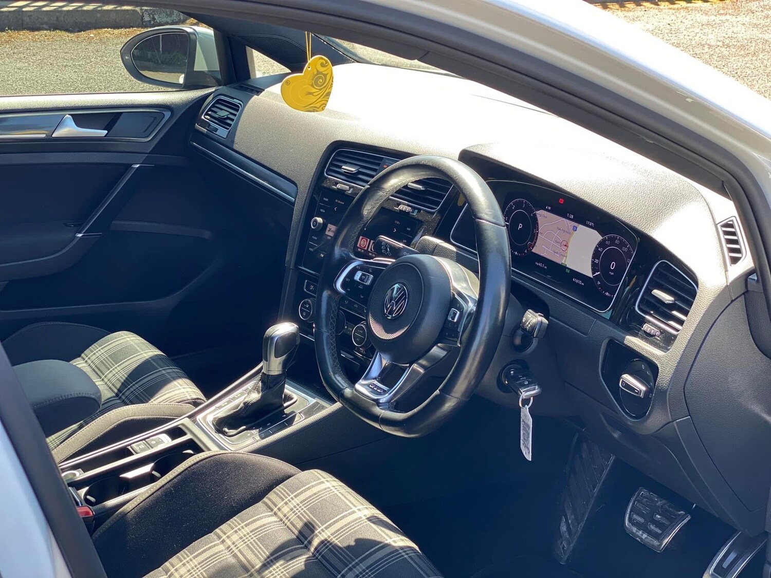 Used Volkswagen Golf 2017 for sale - 77879291: Photo 6