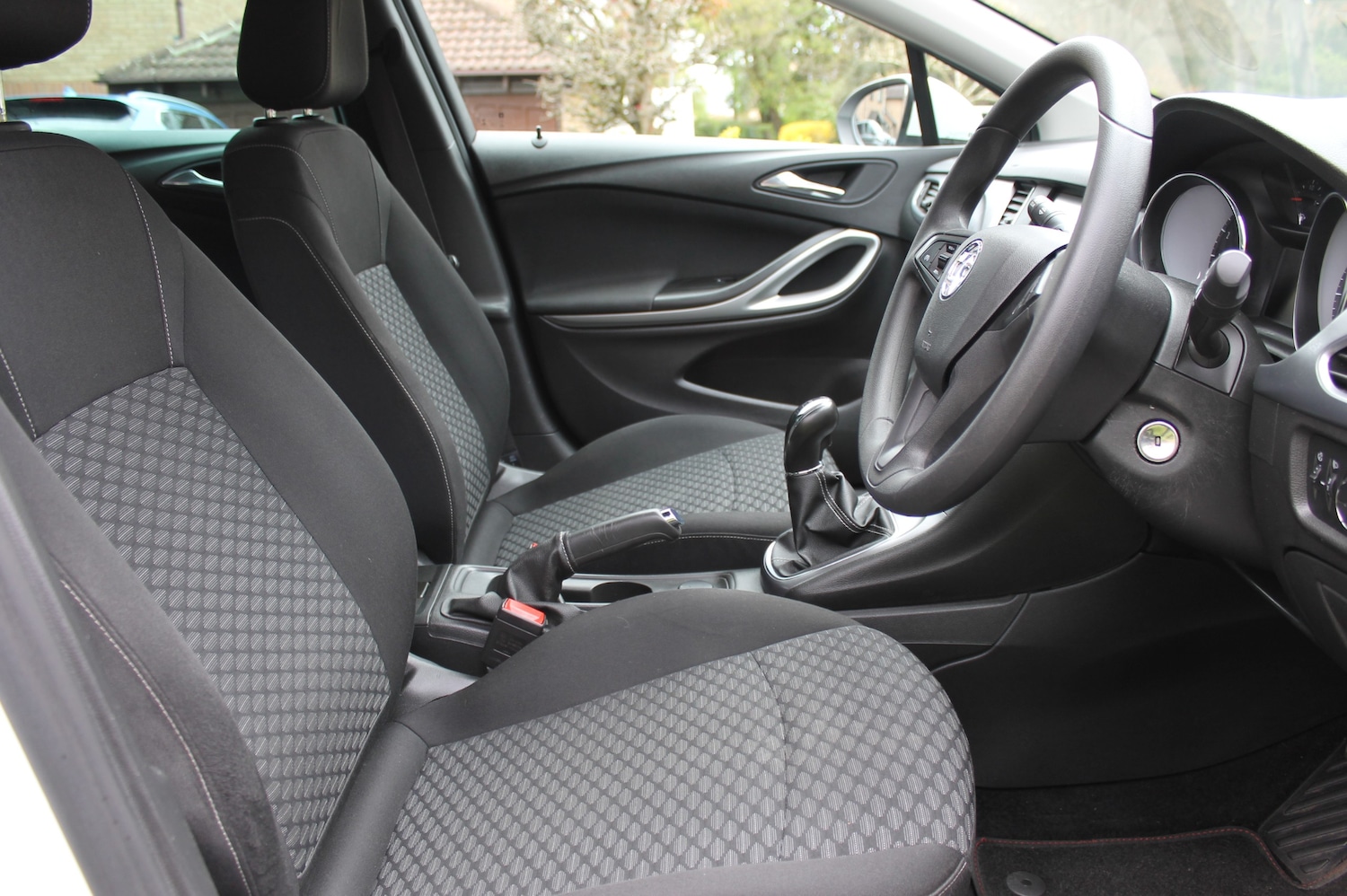 Used Vauxhall Astra 2018 for sale - 78132103: Photo 25