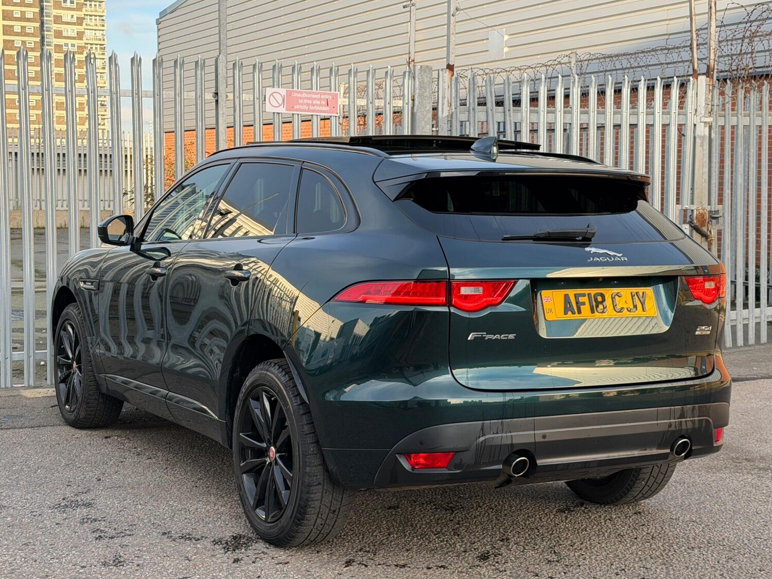Used Jaguar F-Pace 2018 for sale - 77966368: Photo 10