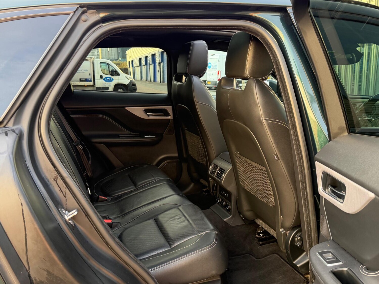 Used Jaguar F-Pace 2018 for sale - 77966368: Photo 13