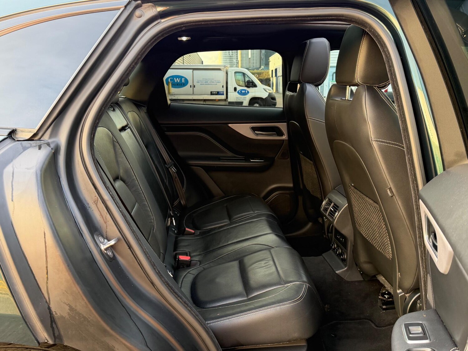 Used Jaguar F-Pace 2018 for sale - 77966368: Photo 18