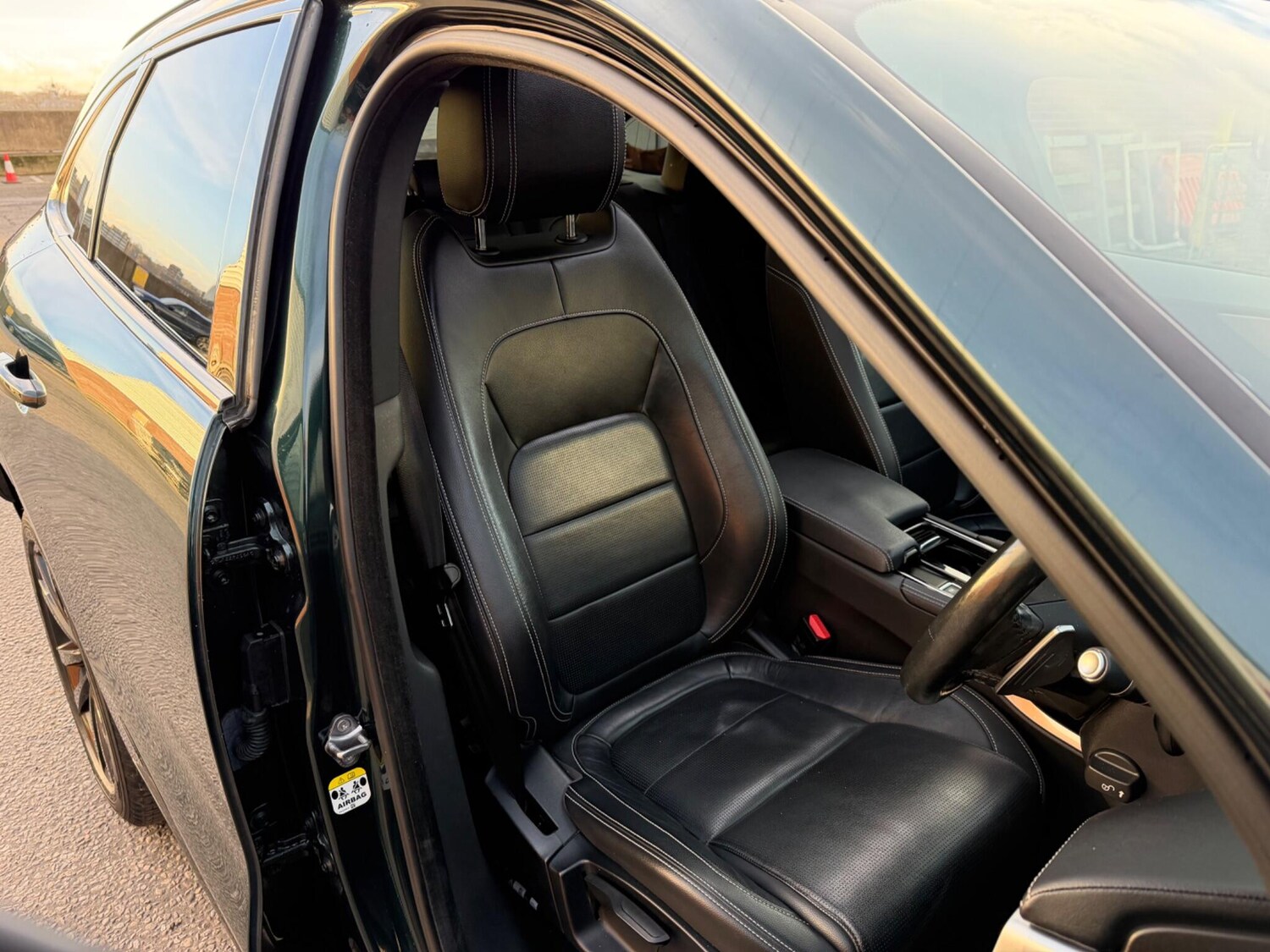 Used Jaguar F-Pace 2018 for sale - 77966368: Photo 24